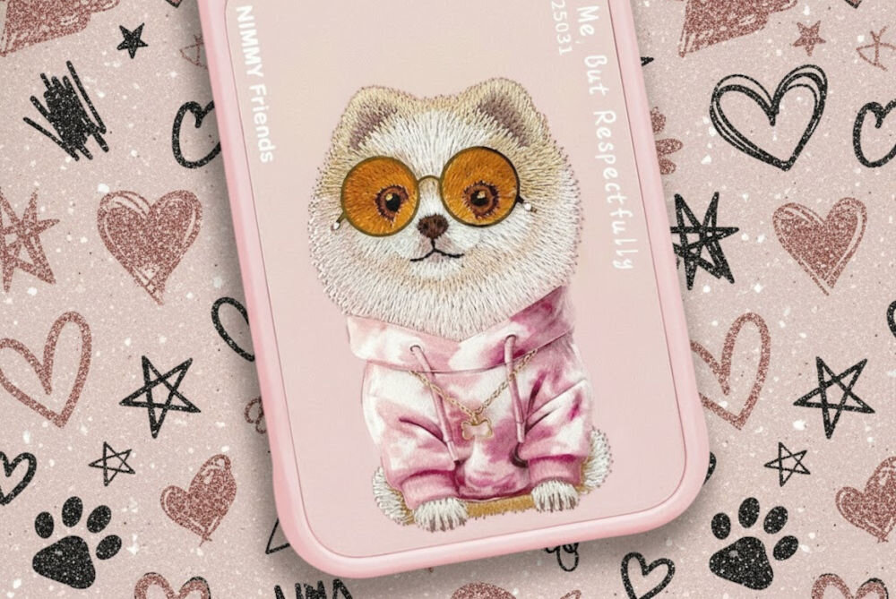 Etui NIMMY Glasses Cool Dog do Apple iPhone 17 Pro Max Różowy
                etui na różowym tle z różnymi kształtami i odciskami łapek