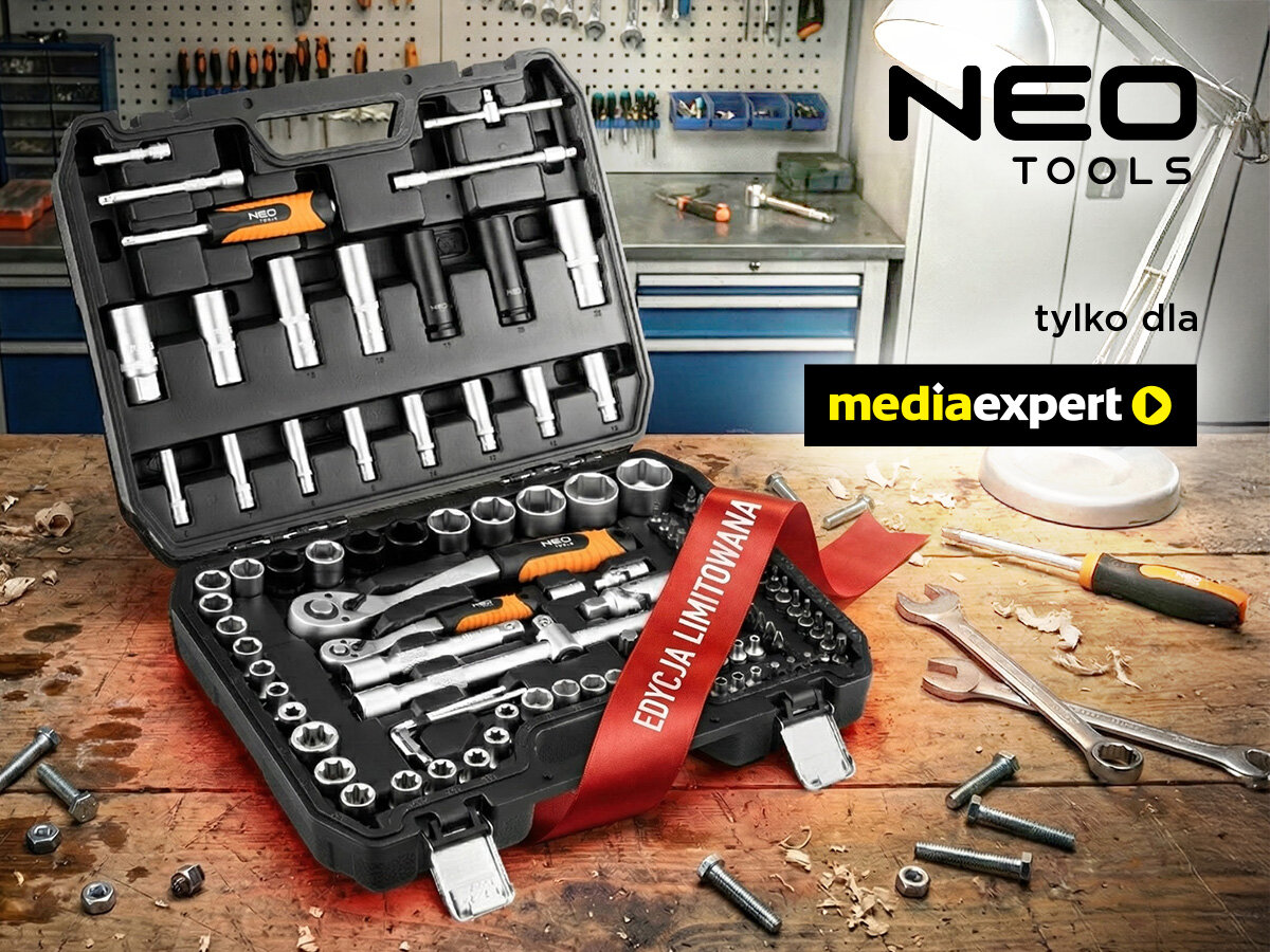 Zestaw kluczy nasadowych NEO TOOLS 10-215 (115 elementów) - edycja limitowana, uniwersalność, funkcjonalność, serwis, precyzja, Zestaw kluczy Neo Tools na stole w warsztacie