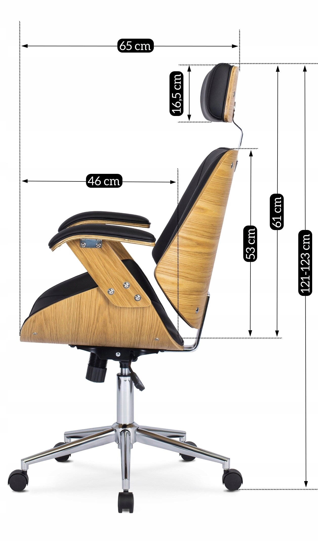Obraz przedstawia czarny fotel biurowy obrotowy z drewnianymi elementami, widoczny z boku. Na obrazie znajdują się wymiary: 65 cm, 46 cm, 16,5 cm, 53 cm, 61 cm, 121-123 cm.