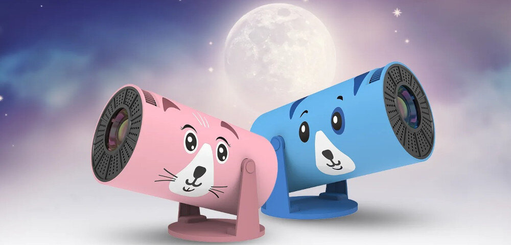 Projektor KIANO Kid Cat pierwsze informacje bajkowy wygląd, dwa projektory w różnych wersjach kolorystycznych po skosie