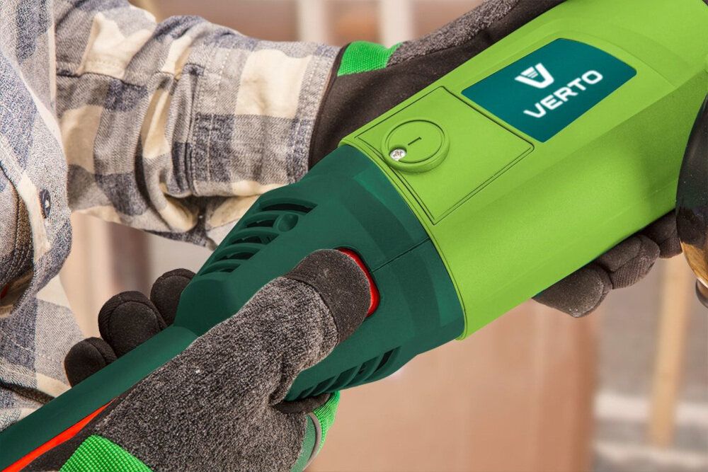 Szlifierka kątowa VERTO 51G203 silnik elektryczny moc 2000 W maksymalna prędkośc obrotowa do 6500 obr/min zgodne z europejskimi standardami bezpieczeństwa certyfikat CE