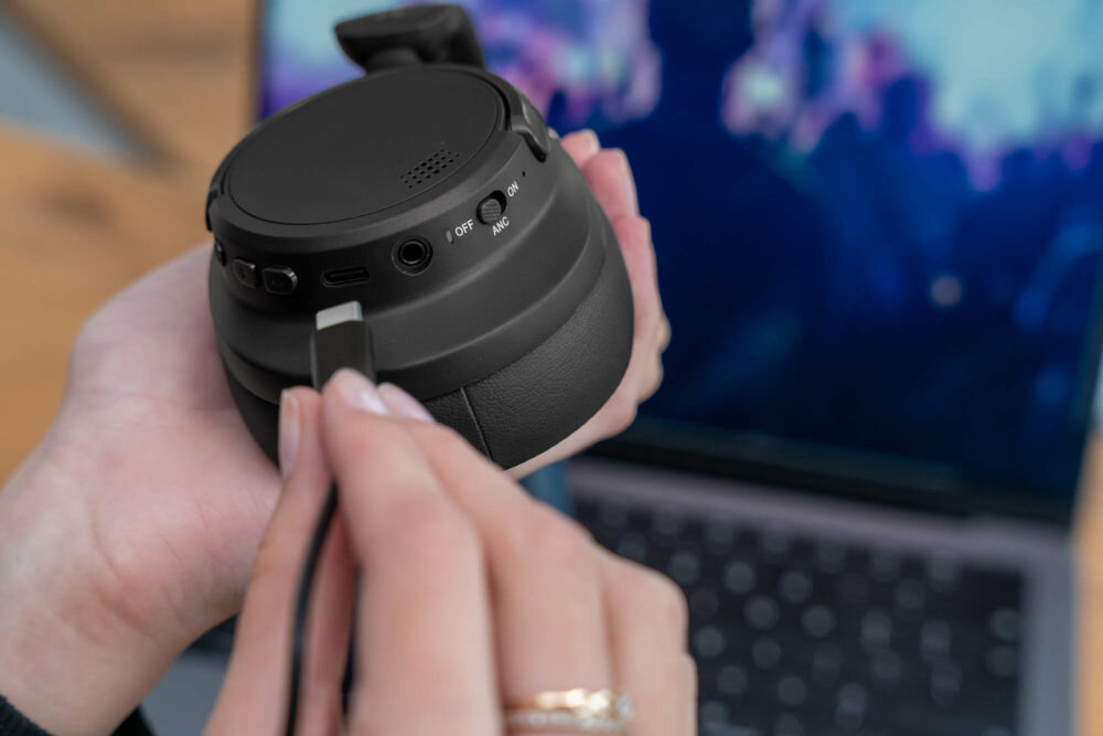 XMUSIC XWH300K czas pracy do 48h, 39h z ANC, akumulator 600 mAh, długie odtwarzanie