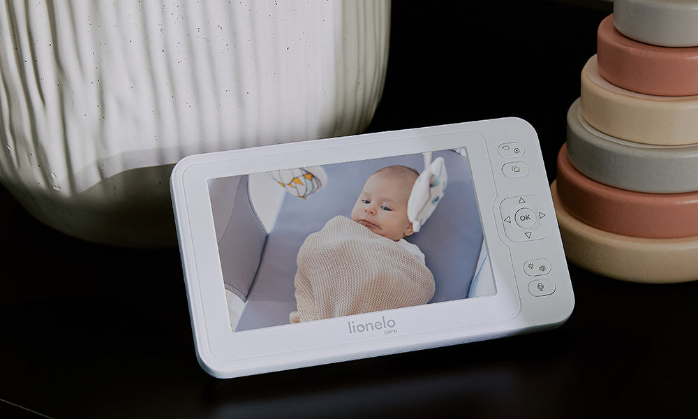 Niania elektroniczna LIONELO Babyline 8.3 Zdalne sterowanie kamera szczegół