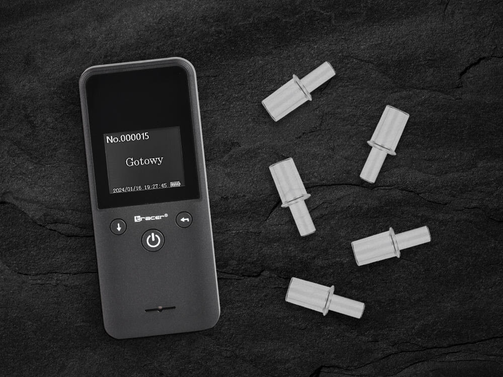 Alkomat TRACER Clarix EZ-4 wygląd prezentacja design wizualizacja Partner w kontroli trzeźwości