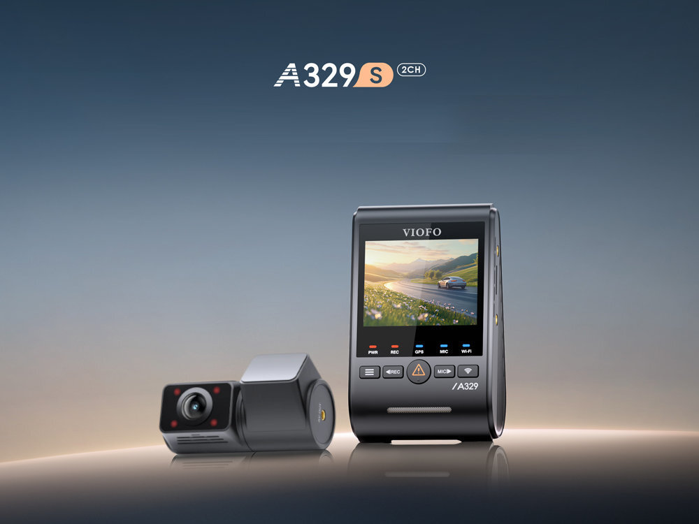 VIOFO A329S - kamera na tle imitującym niebo