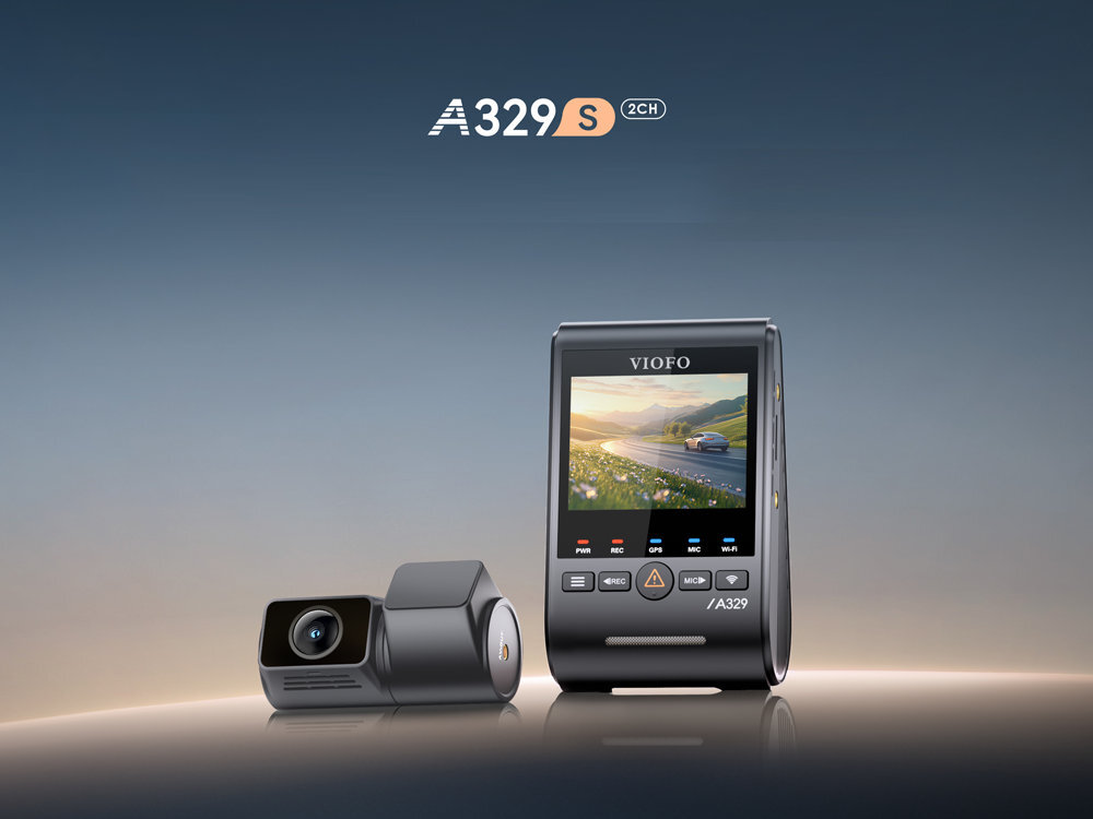 VIOFO A329S - kamera na tle imitującym niebo