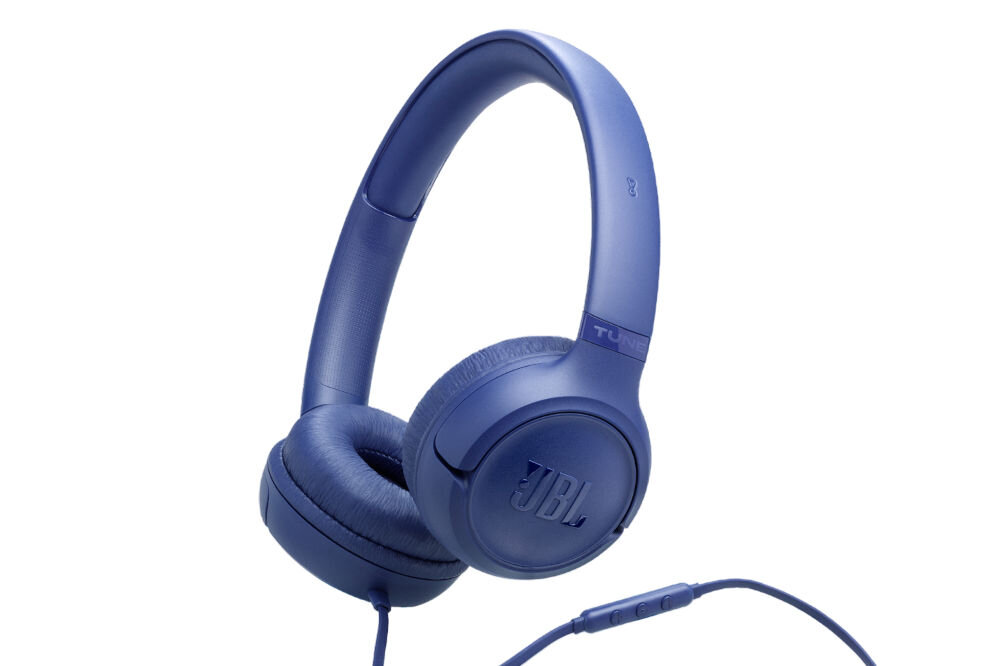 Słuchawki nauszne JBL Tune 530C USB-C Pure Bass komfort wyściełany pałąk miękkie nauszniki, słuchawki po skosie na białym tle