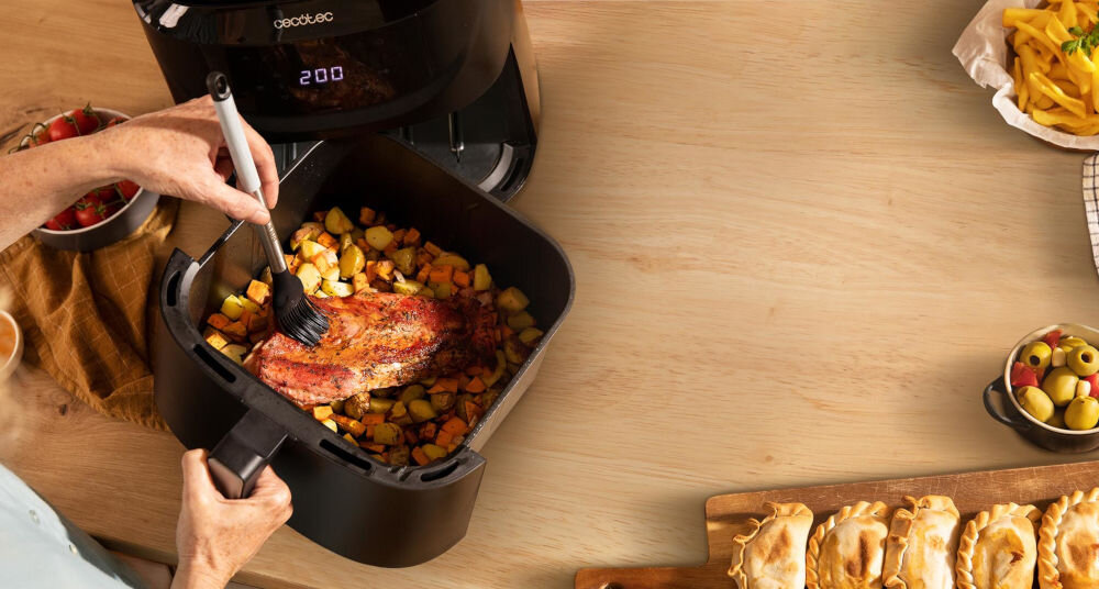 Frytkownica beztłuszczowa CECOTEC Cecofry Absolute 7600 Air Fryer pojemnik pojemność 7,6 l duża pojemność przygotowanie większej ilości potraw posiłek dla całej rodziny ułatwienie i przyspieszenie procesu przygotowywania posiłków