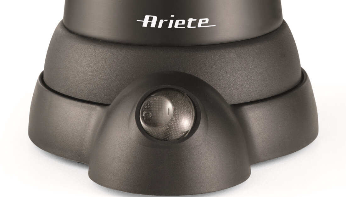 Kawiarka ARIETE Mokina 1368 Czarny 250 ml Baza 360° swoboda użytkowanie pozycja użytkowanie