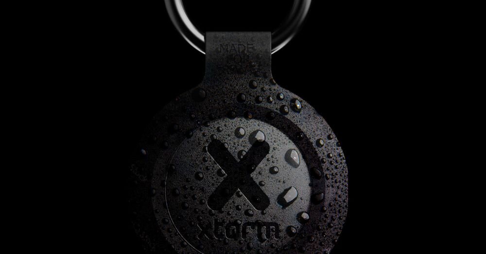 Lokalizator XTORM TravelTag XTAG2GA11 Czarny, Bluetooth, szyfrowanie, alert, ochrona, Wodoodporny lokalizator Xtorm Travel Tag z kroplami wody.