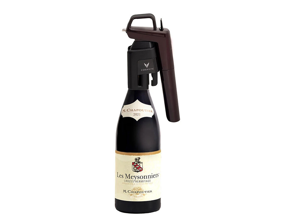 System do przechowywania wina CORAVIN Timeless Six Plus Hermitage Red Kapsułki Coravin Pure™ Argon do 15 kieliszków pojemność jakość zabezpiecznie ochrona