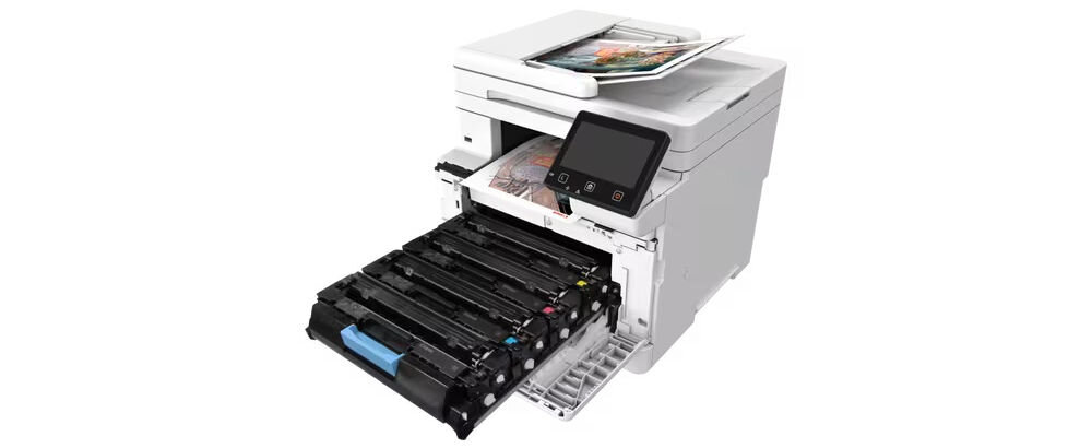 Urządzenie wielofunkcyjne CANON i-SENSYS MF664Cdw Druk w kolorze, Automatyczny druk dwustronny, Wi-Fi prezentacja rozłożonego urządzenia pod kątem na białym tle jakość druku, rozdzielczość, skaner