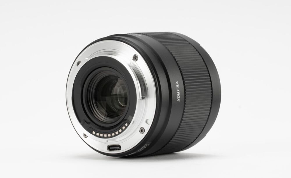 Viltrox AF 14mm F4.0 tył obiektywu autofocus STM Eye AF Sony E wideo cicha praca obiektyw