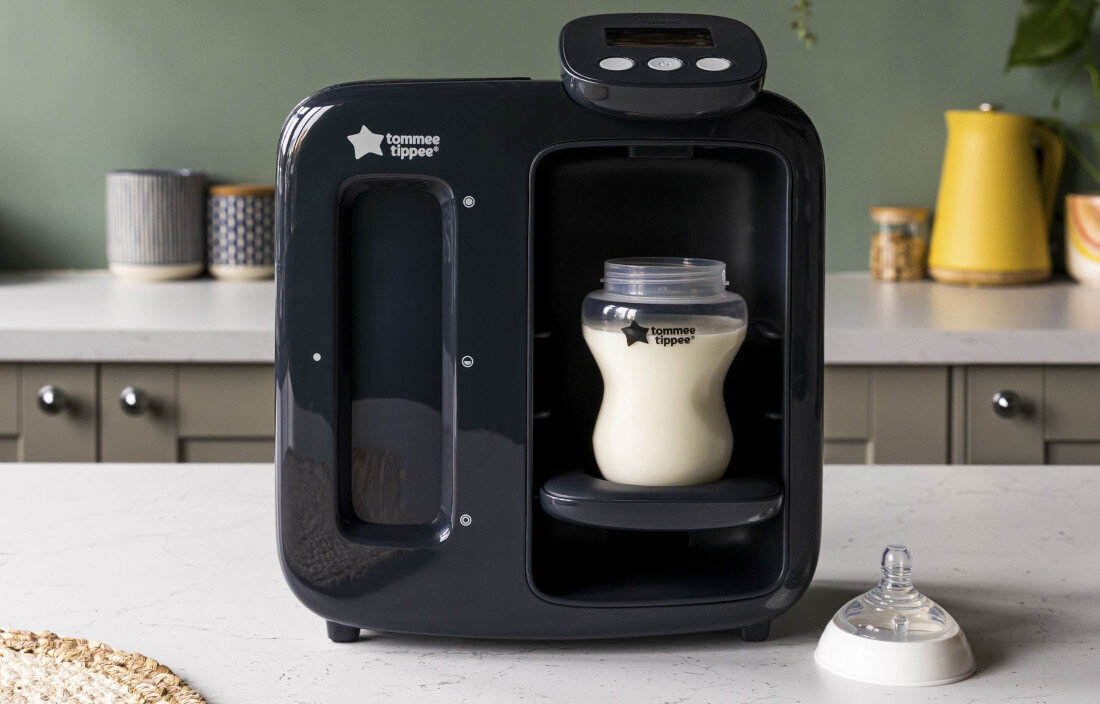 Ekspres do mleka TOMMEE TIPPEE Perfect Prep Day & Night  wygląd design tło prezentacja wizualizacja Gotowe mleko bez zbędnego czekania