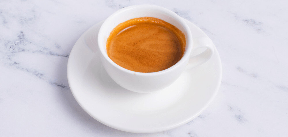Ekspres SENCOR SCC 3001WH Biały zdjęcie lifestyle Szybkie espresso System podgrzewania wody Thermoblock