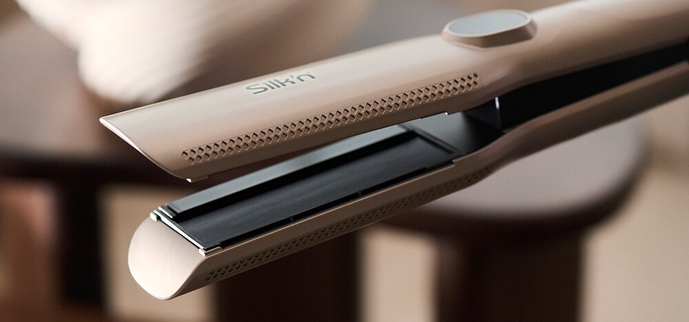 Aeroprostownica SILK-N SilkyAir Trinity 3w1 230 stopni ceramiczno-nylonowe płytki, wygładzenie włosów, redukcja puszenia, ochrona przed uszkodzeniami, bezpieczne dla włosów