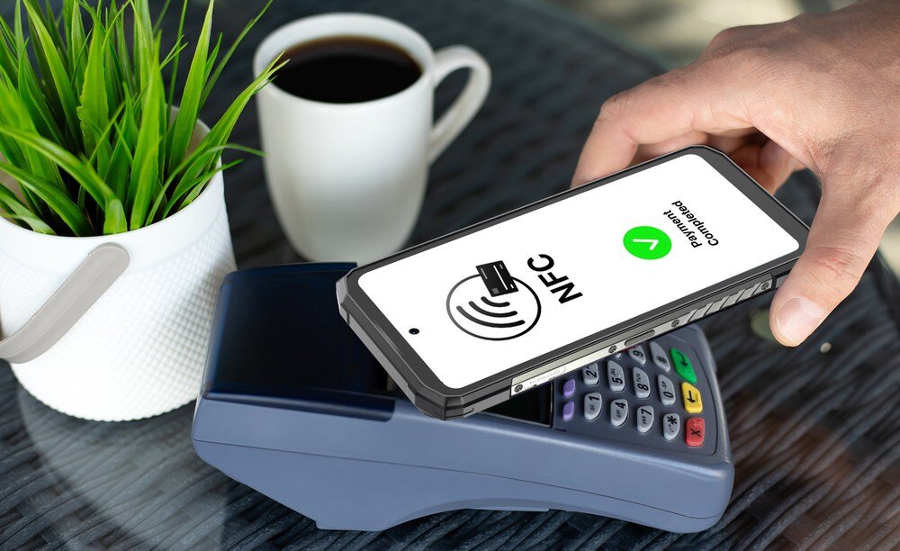 Smartfon DOOGEE Blade 20 Ultra bezpieczeństwo NFC czytnik linii papilarnych