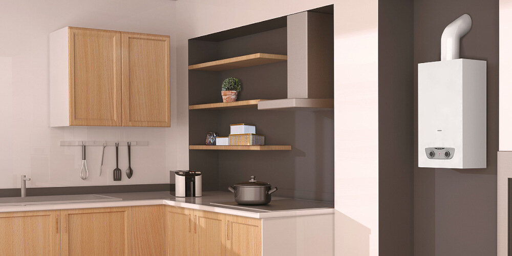 PODGRZEWACZ PRZEPŁYWOWY GAZOWY ARISTON FAST R X Na zdjęciu widoczny jest biały podgrzewacz wody Ariston przedstawiony na jasnym tle, z zaznaczonymi wymiarami: wysokość 580 mm, szerokość 310 mm oraz głębokość 210 mm. W części urządzenia znajduje się panel sterowania z pokrętłami. Grafika służąca do prezentacji wydajności produktu niezawodny bezpieczny wysoka wydajność 11 l/min kompaktowe wymiary 580×310×210 mm szybki dostęp do ciepłej wody łatwa obsługa