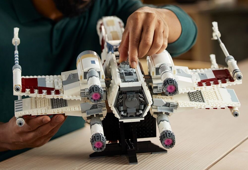 LEGO Star Wars Myśliwiec X-Wing 75355 klocki elementy zabawa łączenie figurki akcesoria figurka zestaw