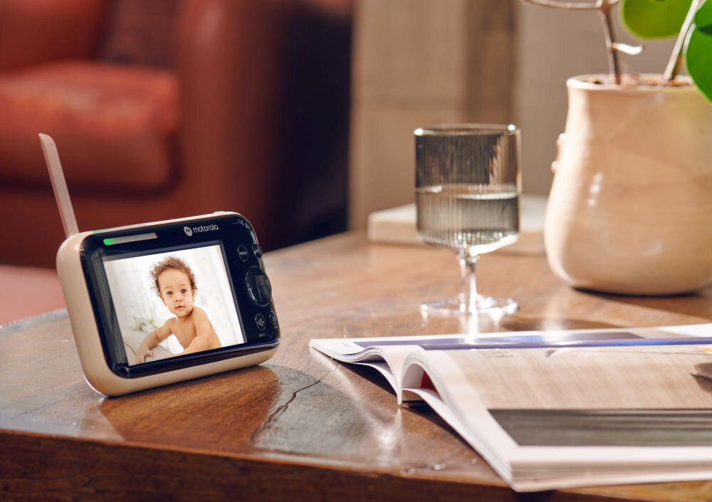 Niania elektroniczna MOTOROLA PIP1510 Video Baby Monitor 5.0'' Biały zasięg 300 metrów FHSS 2.4 GHz