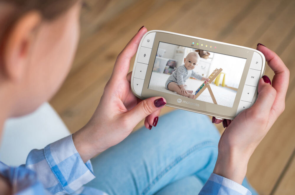Niania elektroniczna MOTOROLA VM50G Video Baby Monitor 5.0'' Biały niania wideo z ekranem 5 cali
