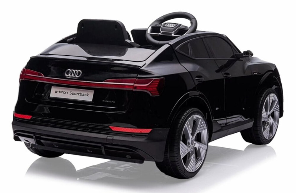 Samochód dla dziecka MILLY MALLY Audi E-Tron Sportback Czarny replika kultowego samochodu Audi wysoka jakosc tworzywa sztucznego stop metalu nie ma tradycyjnego hamulca zatrzymanie przez sciagniecie nogi z przycisku uruchamiajacego silniki bezpieczne intuicyjne zatrzymywanie sie
