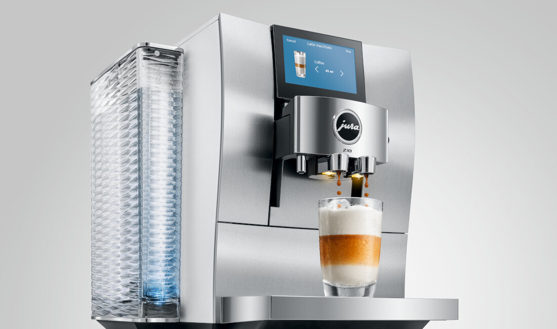 Ekspres JURA Z10 Srebrny (EB) mleczne specjały Milk Assistant przypomina o czyszczeniu i informuje konserwacja