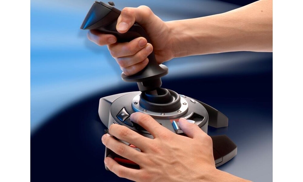 Kontroler THRUSTMASTER T-Flight Stick X wygoda