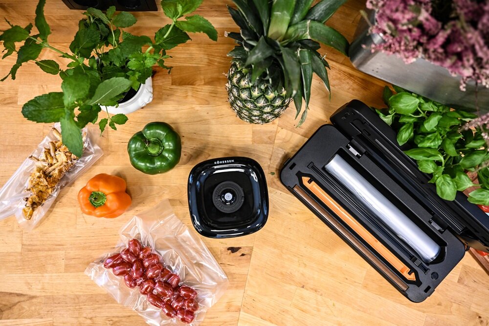 Zestaw pojemników na żywność KOHERSEN PPK 72803 3 sztuki dopasowana wielkość, przechowwyanie żywności, kompatybilność z urządzeniami próżniowymi