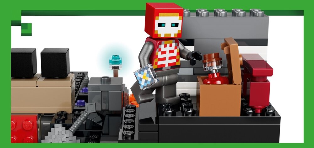 LEGO 21590 Minecraft Walka z Witherem  portal do Netheru kapliczka ze stołem warsztatowym 