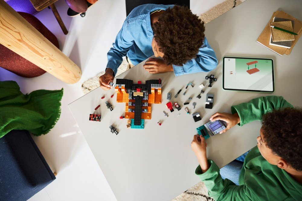 LEGO 21590 Minecraft Walka z Witherem zdolności manualne rozwój dziecka koordynacja umiejętności wyobraźnia 
 