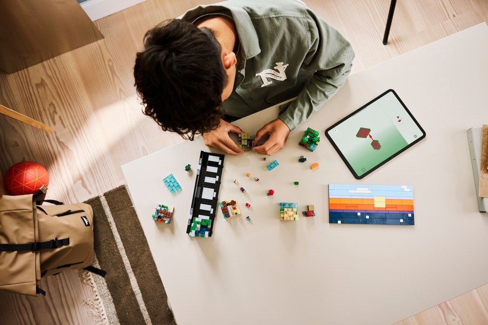 LEGO 21589 Minecraft Mini Biomes zdolności manualne rozwój dziecka koordynacja umiejętności wyobraźnia 
 