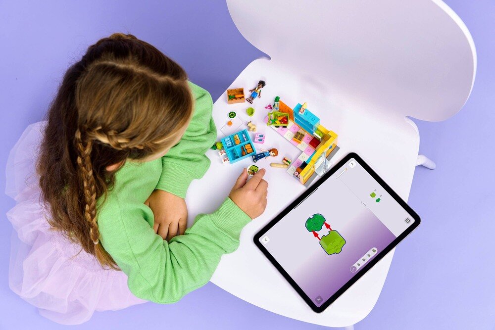 LEGO 42680 Friends Sklep spożywczy w mieście Heartlake  zdolności manualne rozwój dziecka koordynacja umiejętności wyobraźnia 
  