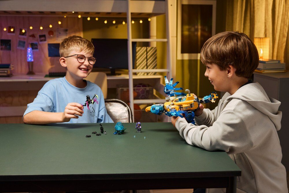 LEGO 71512 DREAMZzz Krokodylołódź podwodna ma ruchomą głowę, nogi i ogon dwie wyrzutnie tryb orła