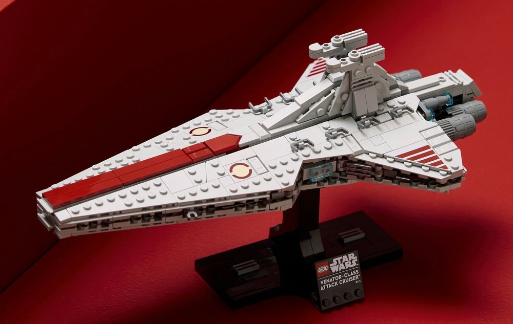 LEGO 75441 Star Wars Krążownik szturmowy typu Venator elementy opis konstrukcji wiek
 