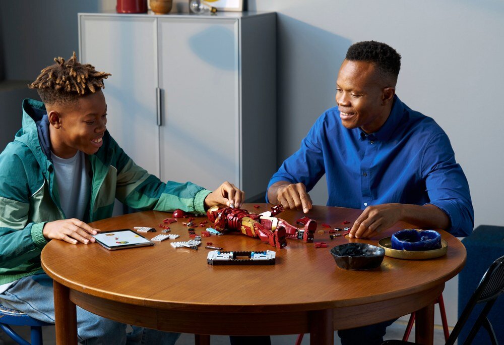 LEGO 76344 Marvel Iron Man Mark 3 — edycja kolekcjonerska elementy opis konstrukcji wiek
 