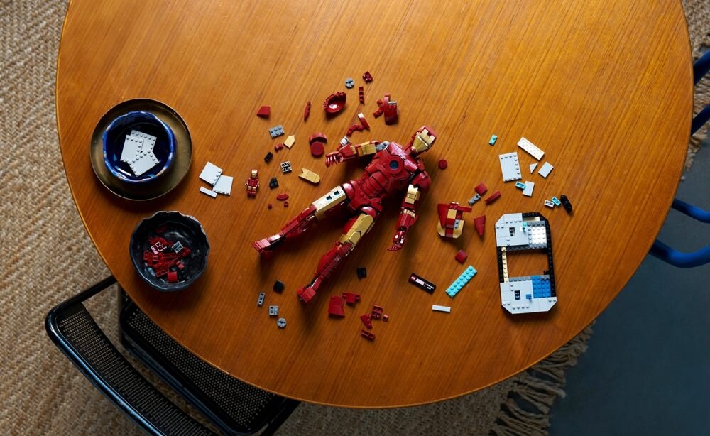 LEGO 76344 Marvel Iron Man Mark 3 — edycja kolekcjonerska relaks spędzanie czasu kreatywne myślenie koordynacja 
  