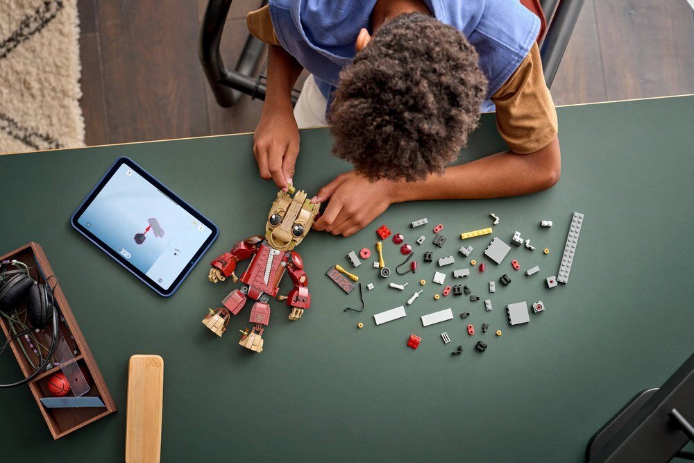 LEGO 76341 Marvel Groot w stroju Ravagera  zdolności manualne rozwój dziecka koordynacja umiejętności wyobraźnia 
