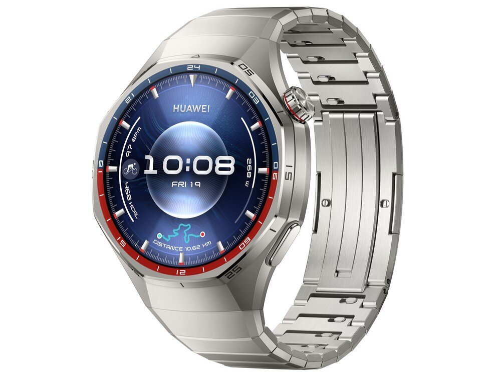 Srebrny smartwatch z okrągłym wyświetlaczem, na którym widoczny jest napis \'HUAWEI\' oraz godzina 10:08. Pasek zegarka jest metalowy, a na tarczy znajdują się dodatkowe informacje, takie jak data i dystans 10.62 km.