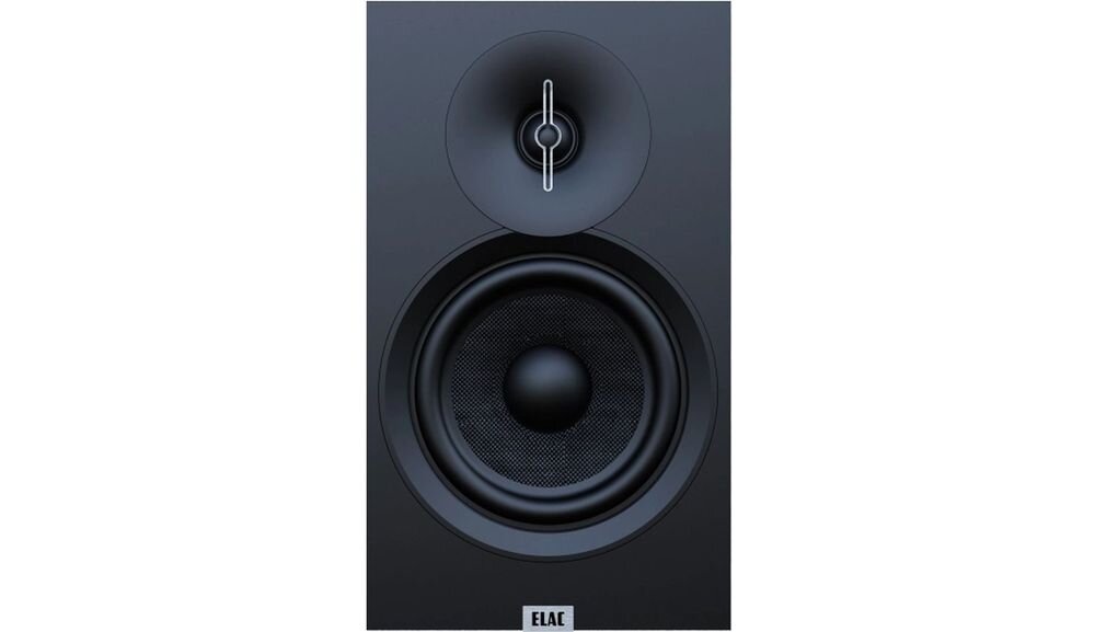 ELAC Debut 3.0 B5.3 kolumna głośnikowa maskownice magnetyczne estetyka łatwy montaż, kolumna od frontu na białym tle