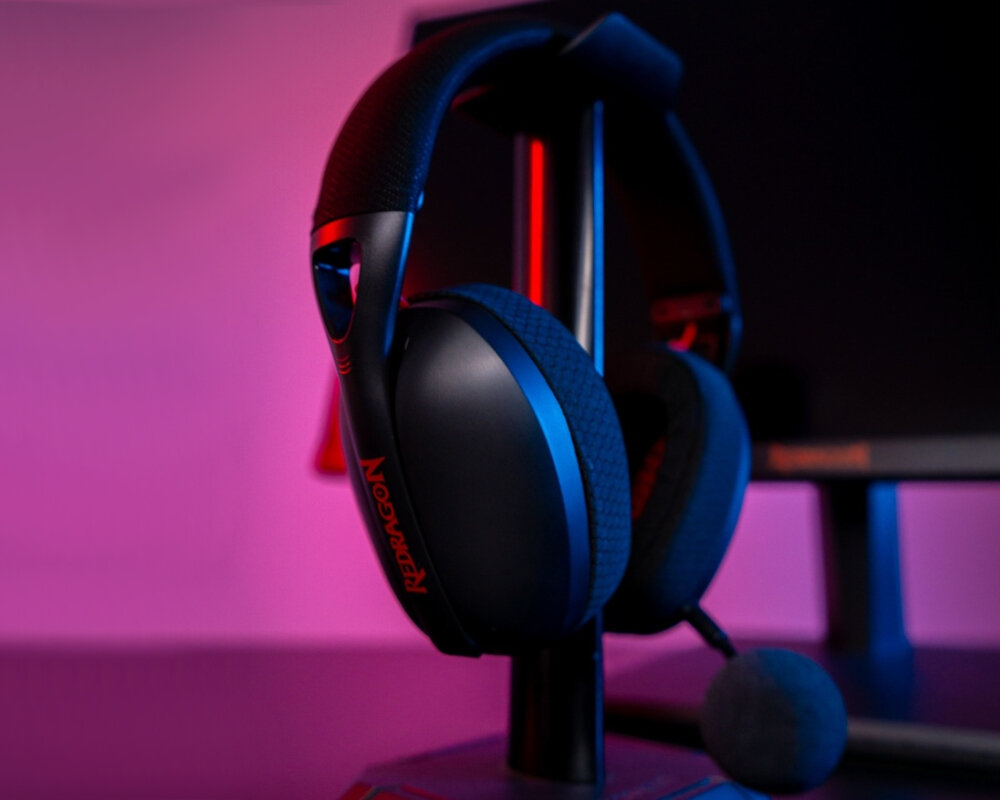 Słuchawki REDRAGON IRE Pro H848 design komfort lekkość dźwięk jakość wrażenia słuchowe ergonomia lekkość sport aktywność podróże czas pracy działanie akumulator