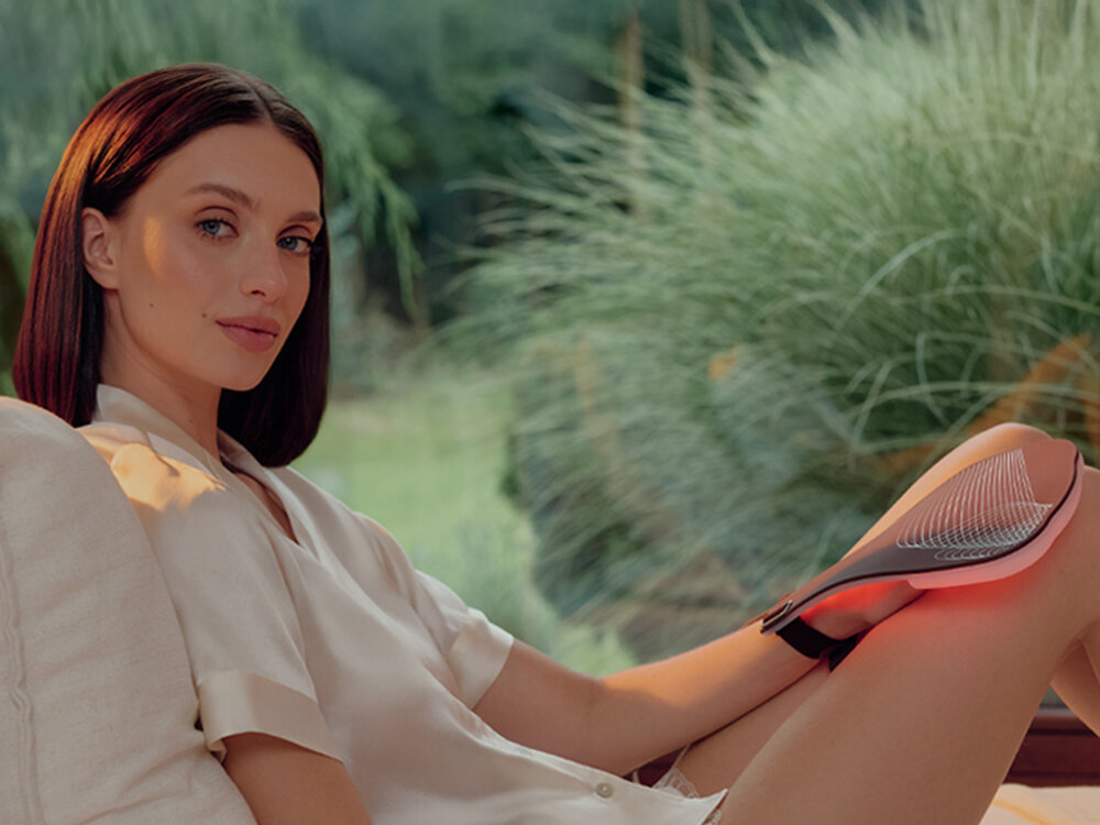 Maska LED GARETT BEAUTY Skin Ritual Hands Brązowy codzienna pielęgnacja dłoni, 7 długości fal, regeneracja, nawilżenie, 150 diod równomiernie rozłożonych