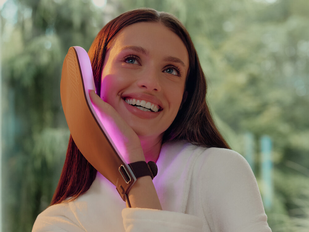 Maska LED GARETT BEAUTY Skin Ritual Hands Brązowy wspiera procesy regeneracyjne, poprawa elastyczności skóry, wyrównanie kolorytu, gładsze dłonie, poprawa kondycji skóry