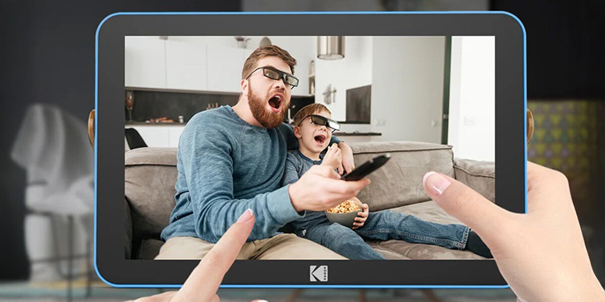 Ramka cyfrowa KODAK RWF-108V Niebieski, Dotykowy, Palec wskazujący dotyka ekranu ramki