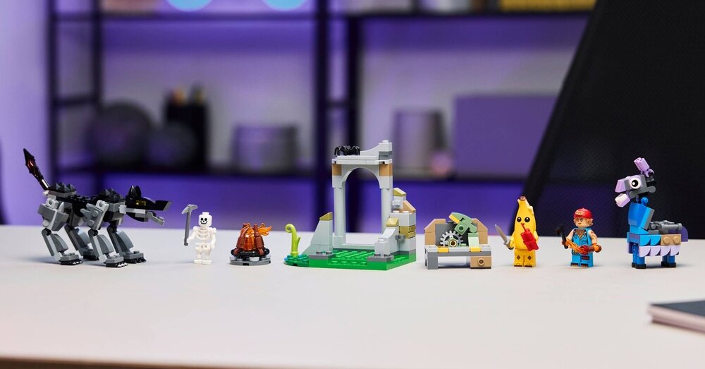 LEGO 77075 Fortnite Skórek i Iskra oraz obóz kv lifestyle początek opisu sekcja nagłówkowa
