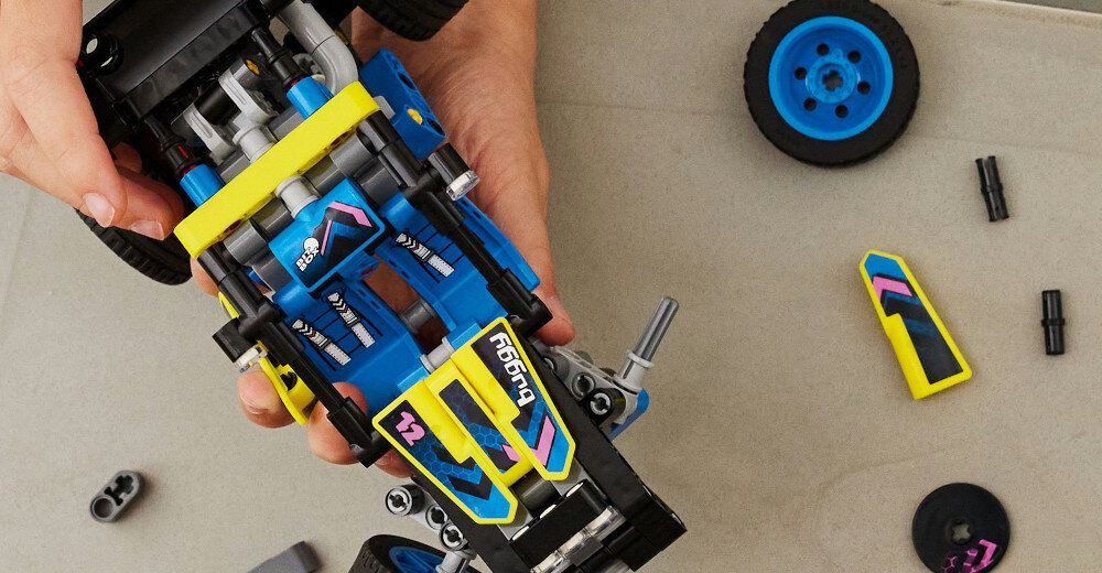 KLOCKI LEGO TECHNIC WYŚCIGOWY ŁAZIK TERENOWY 42164 łączenie zestawów bez ograniczeń TECHNIC
