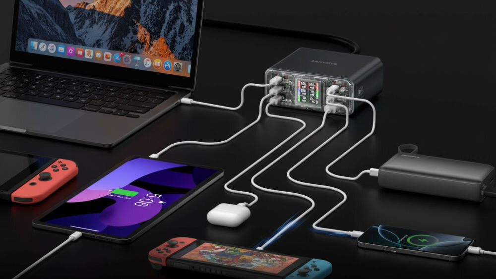 Stacja ładująca 4SMARTS Desk Charger Lucid GaN DiY 360 W - 6 urządzeń podłączonych do stacji ładującej