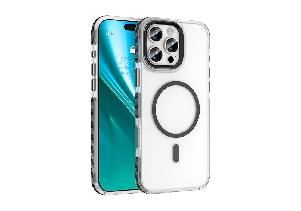 Na obrazie widoczne jest przezroczyste etui z czarnymi elementami, przeznaczone do smartfona z trzema aparatami. Na ekranie telefonu widoczny jest czas 22:30 i data Thursday, 1 January.