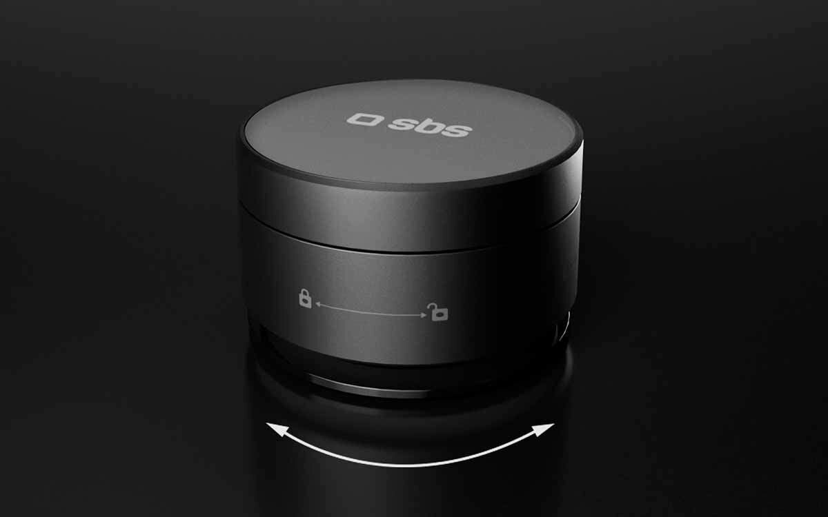 Przyssawka i podstawka samoprzylepna zapewniają bezpieczne mocowanie na każdej powierzchni