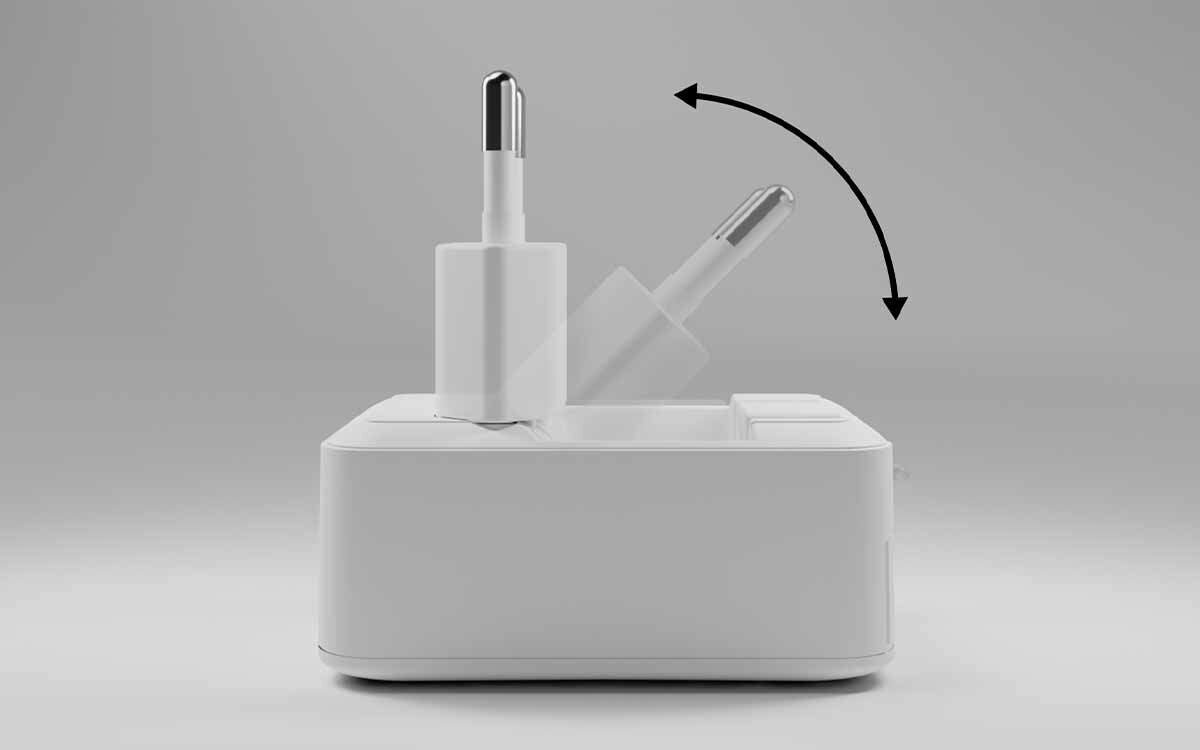 Składana konstrukcja wtyczki zapewnia wygodę i oszczędność miejsca podczas podróży i codziennego użytkowania.